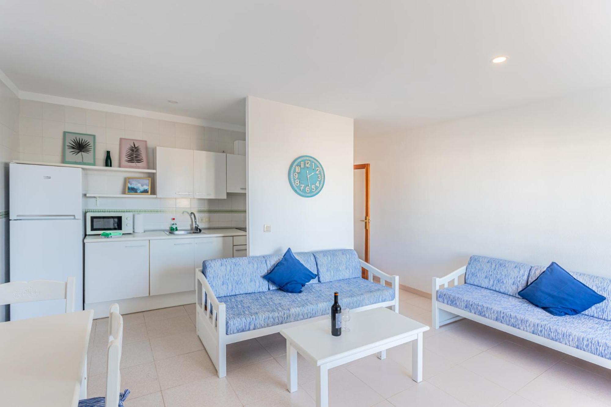 Es Dolc Apartments By Youroom Colonia de Sant Jordi Extérieur photo