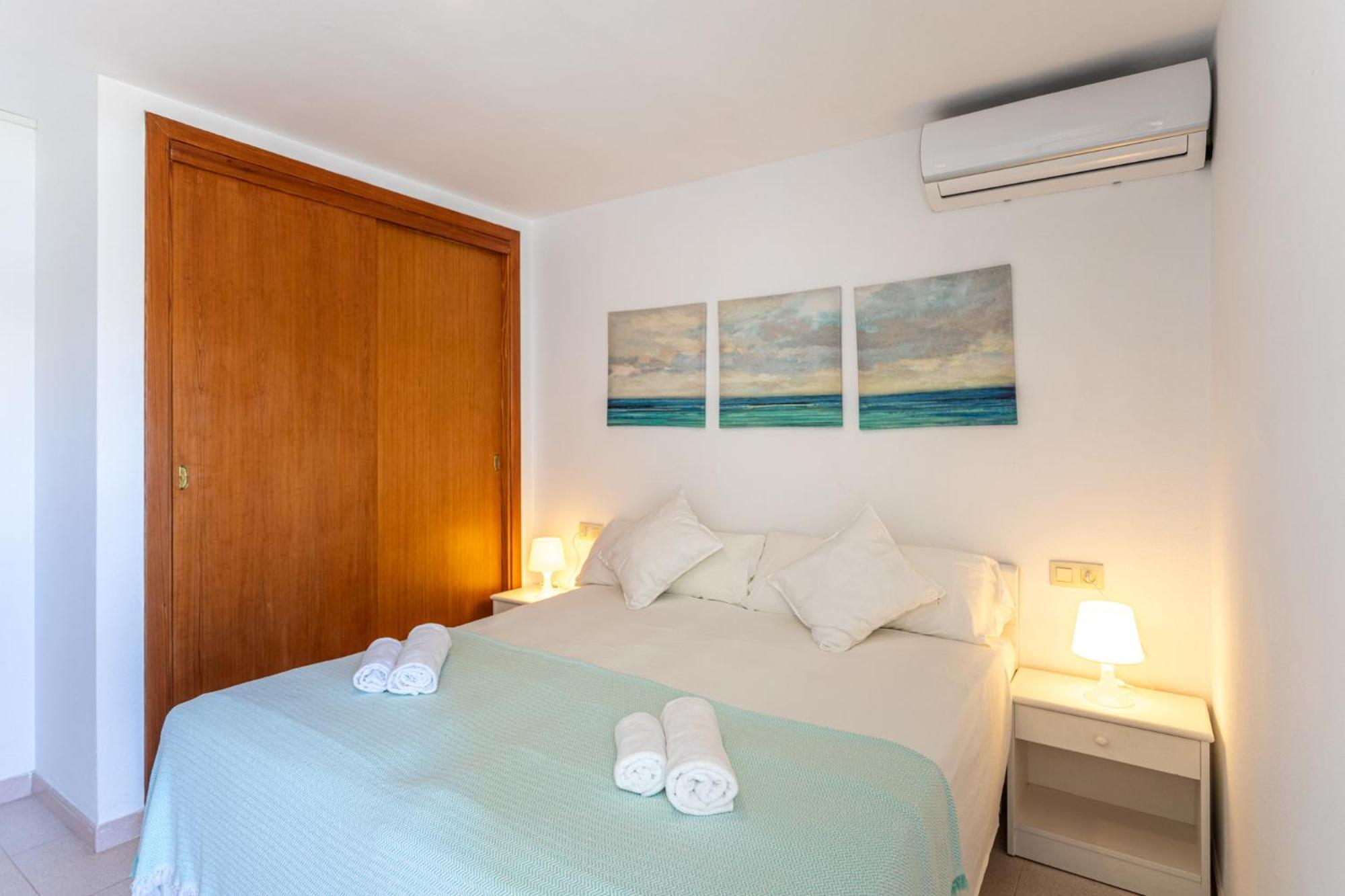 Es Dolc Apartments By Youroom Colonia de Sant Jordi Extérieur photo