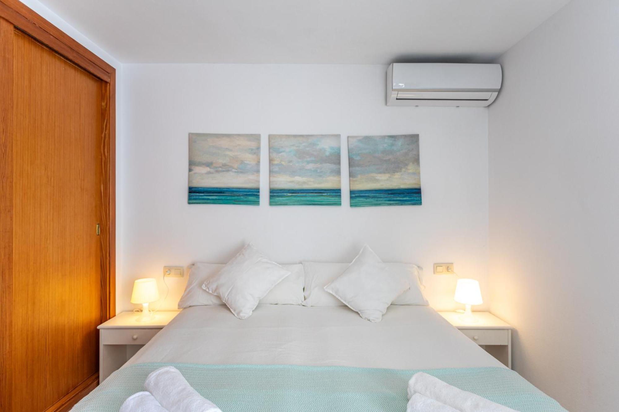 Es Dolc Apartments By Youroom Colonia de Sant Jordi Extérieur photo